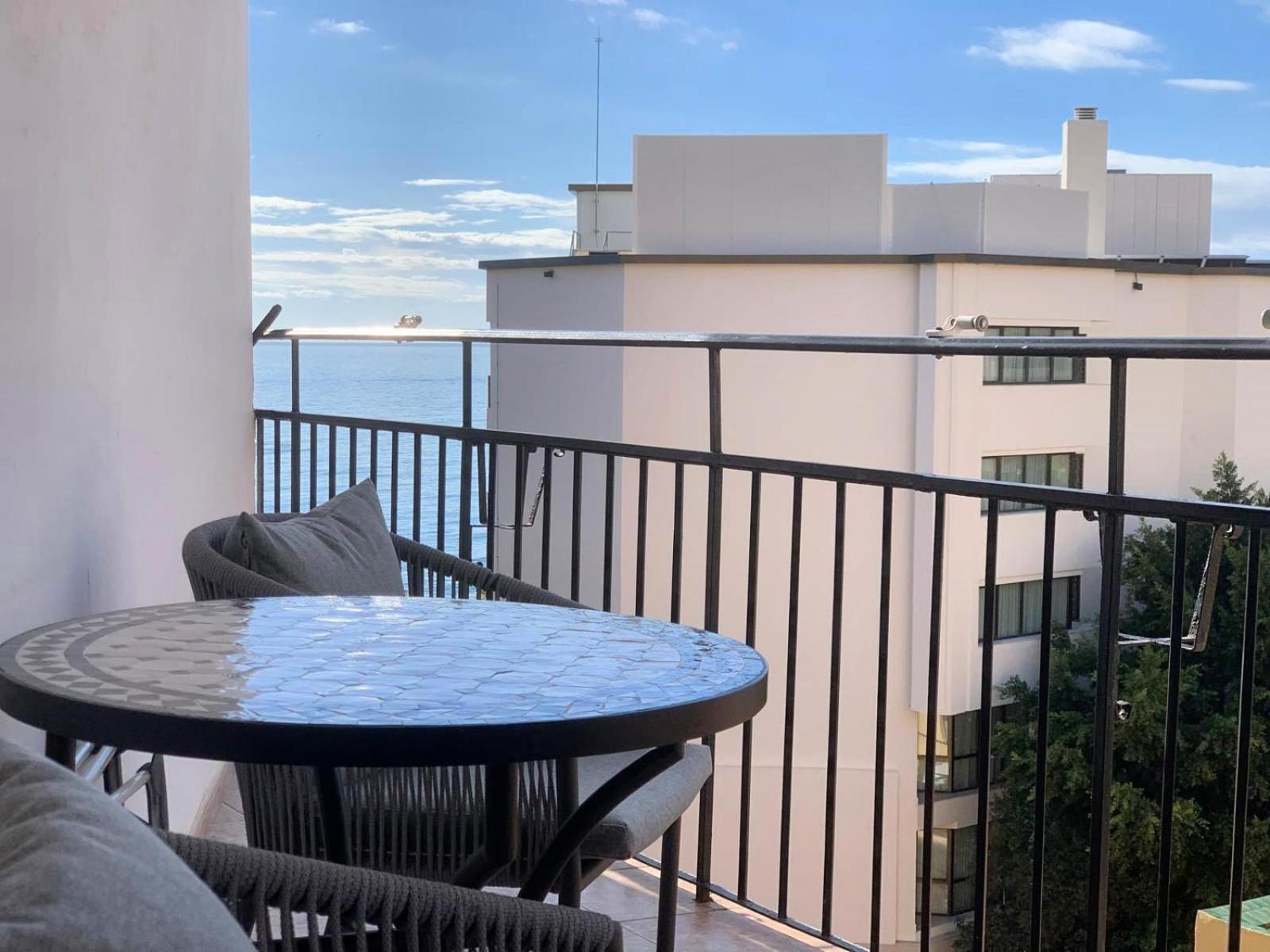 Amazing 2 Bedrooms In Centre Marbella